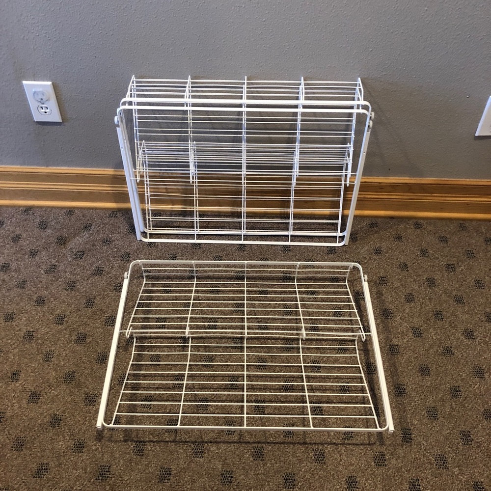 Container Store 2’ ELFA Gliding Shoe Rack for Flats White